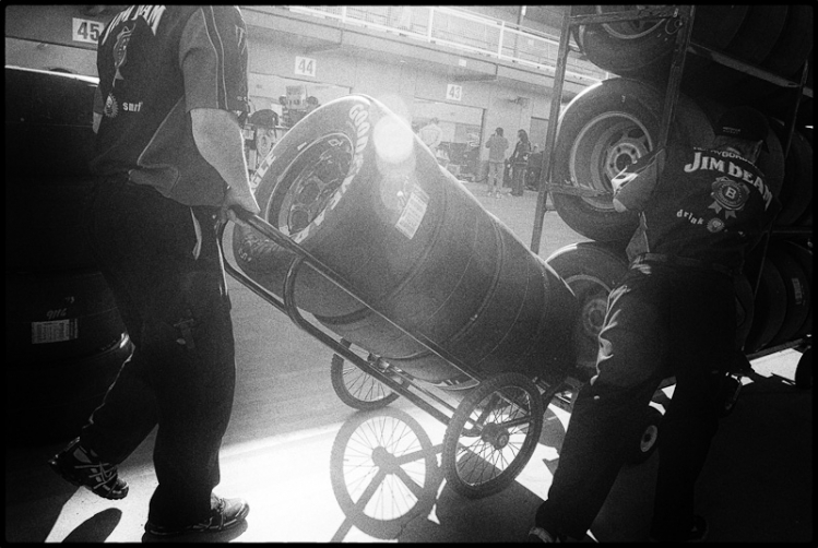 http://www.ickibod.com/files/gimgs/th-56_racing_bw-1.jpg