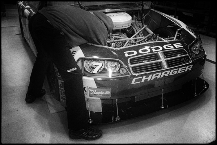 http://www.ickibod.com/files/gimgs/th-56_racing_bw-11.jpg