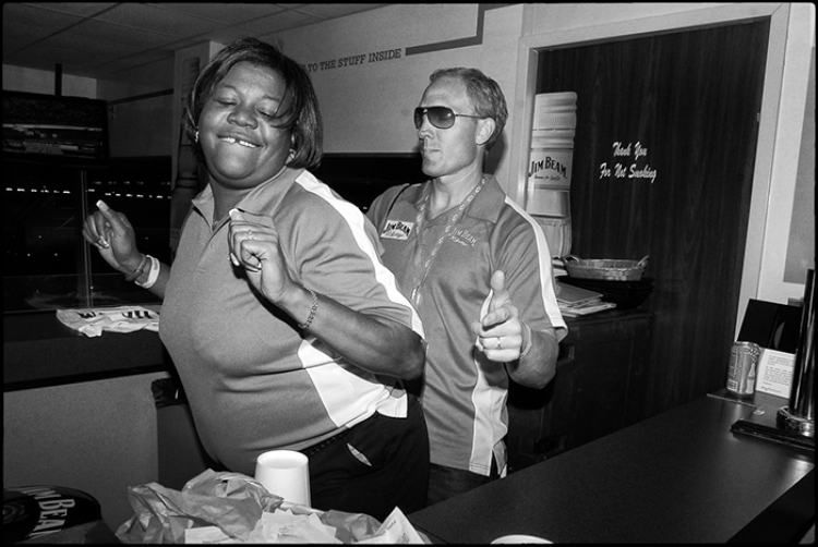 http://www.ickibod.com/files/gimgs/th-76_27_20080525_JimBeam1100_1119-Edit.jpg